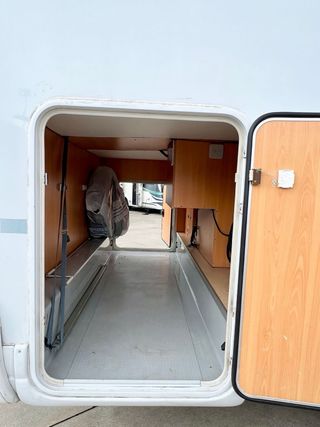 autocarava perfilada pilote G720
año 2007