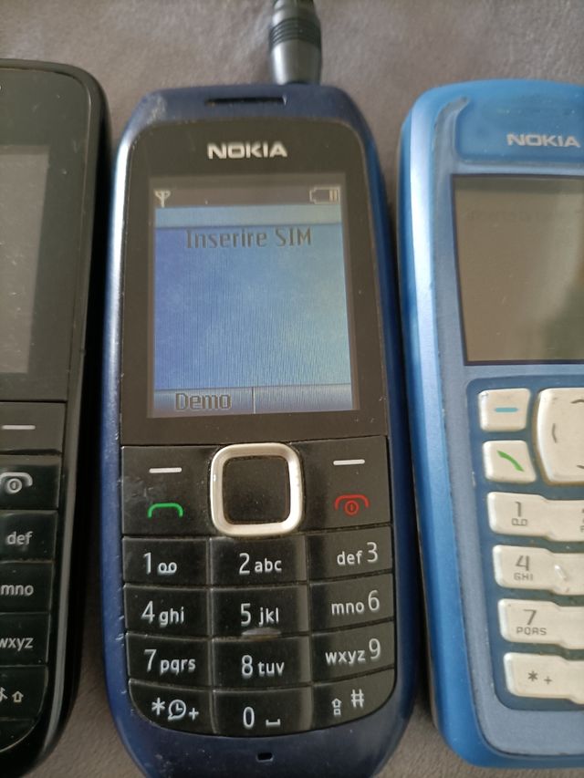3 Teléfonos Nokia antiguos