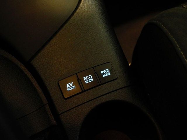 Toyota Auris 1.8 140H Hybrid Advance