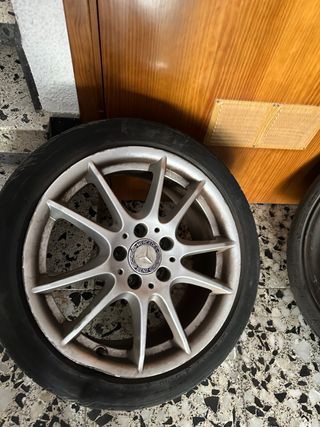 Llantas Mercedes 215/45/17