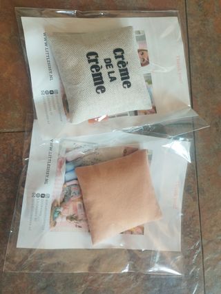 2 Cojines  Little Sissy