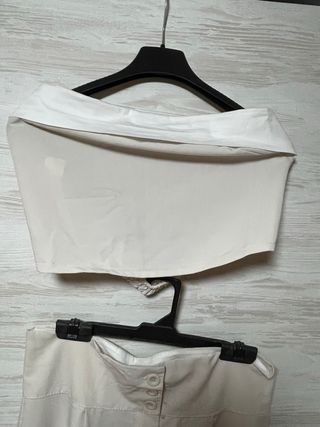 Traje beige - Pantalón y top talla m o L