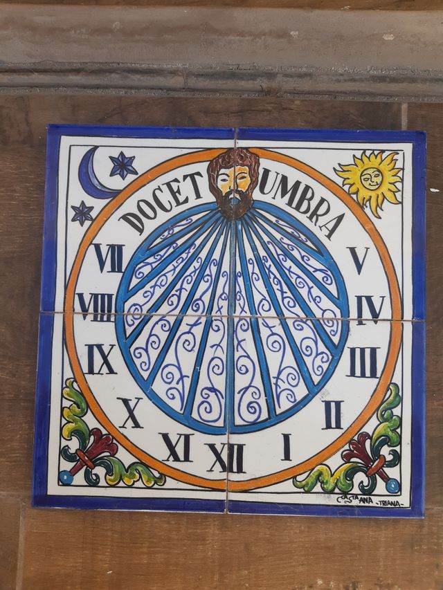 Reloj de sol artesanal