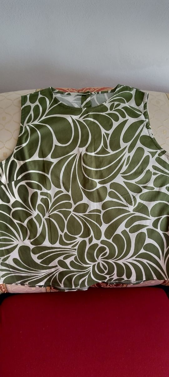 Top estivo verde oliva