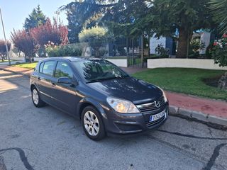 Opel Astra 2009 1.6I