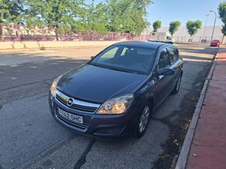 Opel Astra 2009 1.6I