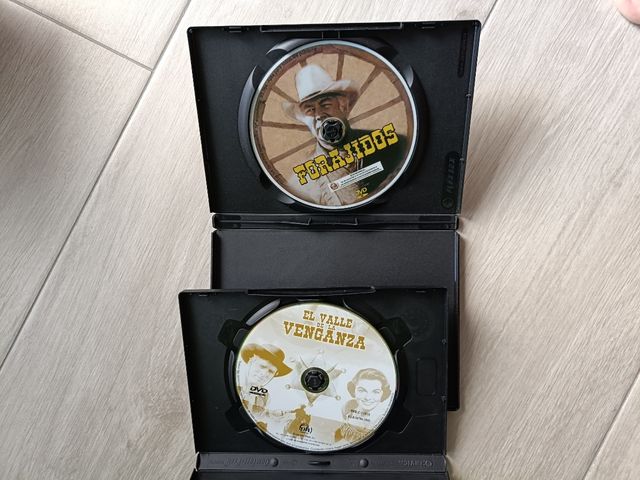 DVDs Oeste: El Valle de la Venganza & Forajidos