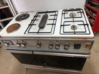 Cocina mixta gas-eléctrica Benavente