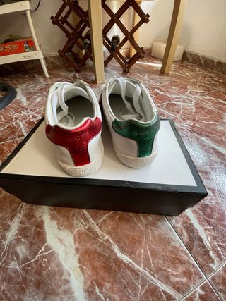 Zapatillas Gucci blancas serpiente
