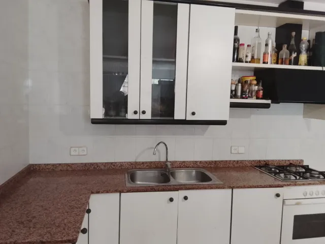 Se regalan muebles Cocina y encimera de granito