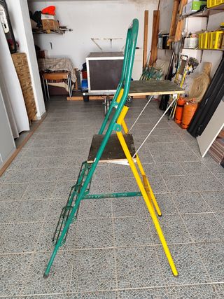 Escalera Plegable 3 Peldaños PROMAC 4 MACC