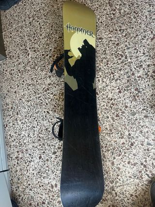 Tabla Snow Burton + Fijaciones y botas salomon 43