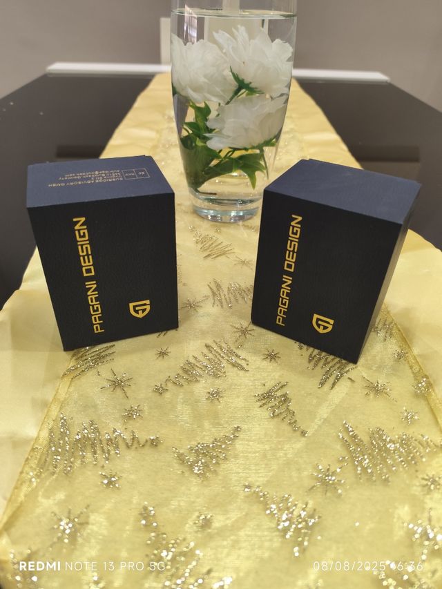 2 Cajas Pagani Design 6 EUROS CADA CAJA