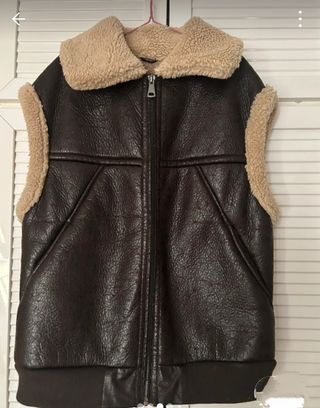  Precioso Chaleco Borreguito Stradivarius 