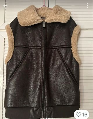  Precioso Chaleco Borreguito Stradivarius 