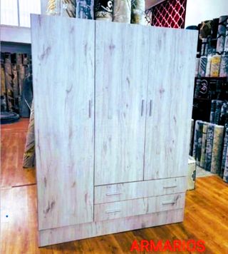 Oferta de Armario de 3 puertas en  3 colores!