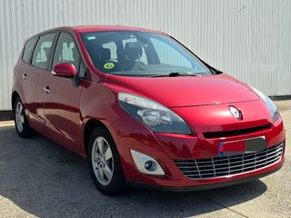 Renault Grand Scenic 2012