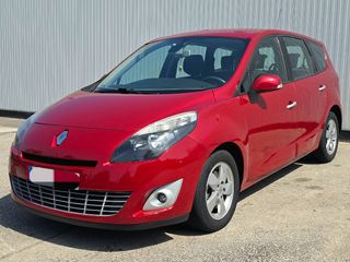 Renault Grand Scenic 2012
