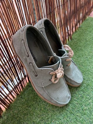 Zapatos náuticos verde oliva