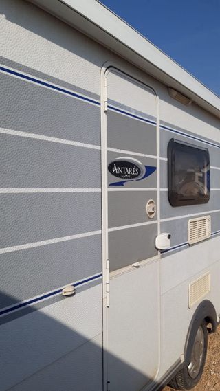 Caravelair Antares 450 - caravana