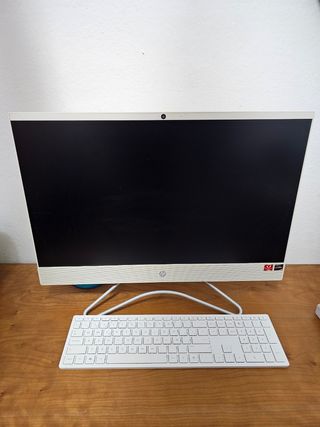 HP Ordenador Blanco con mouse y teclado inalambric