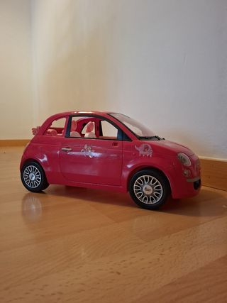 Auto rosa Barbie Fiat 500