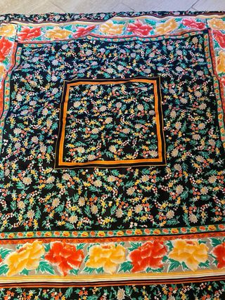 Foulard floreale multicolor