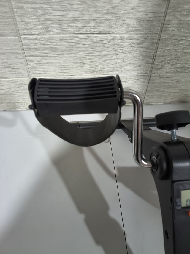 Bicicleta estática de ejercicio