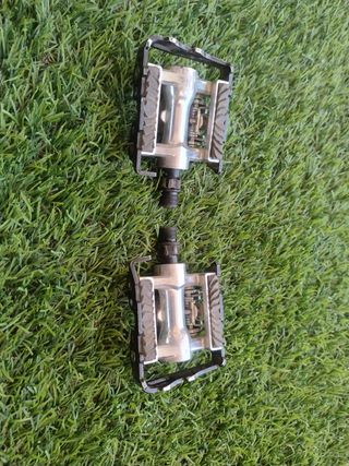 Pedales mixtos automáticos