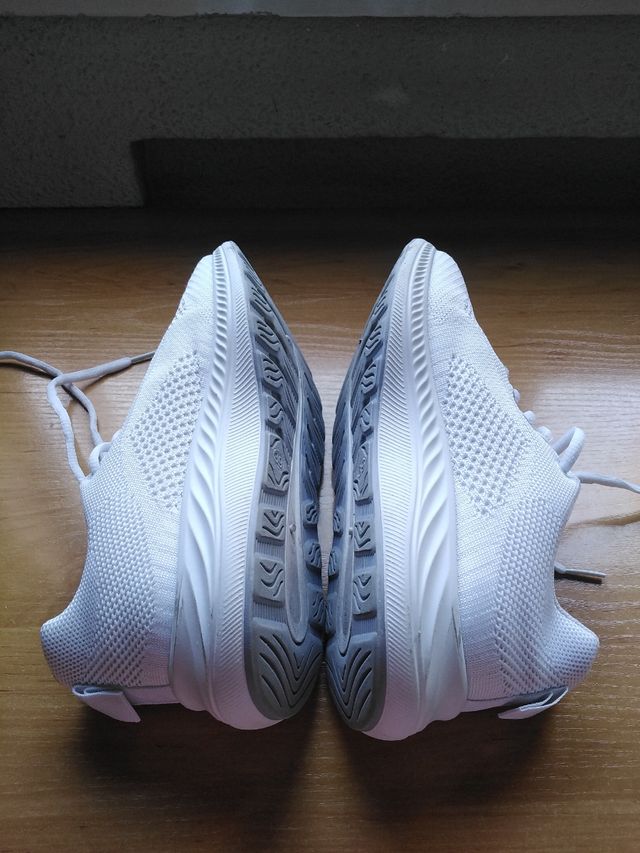 Zapatillas blancas de lona, talla 38