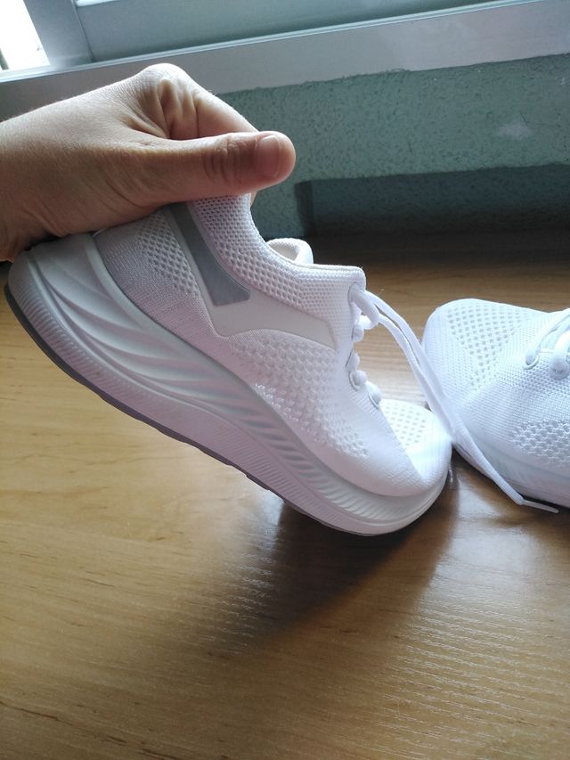 Zapatillas blancas de lona, talla 38