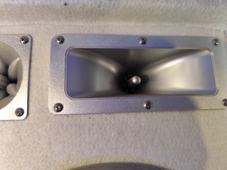 Altavoces Malone 12" 600w cajon madera tapizado