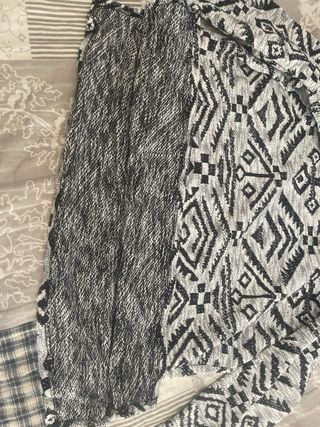 Jersey blanco y negro