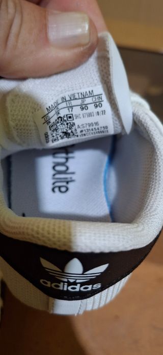 Adidas talla 17 Bebé