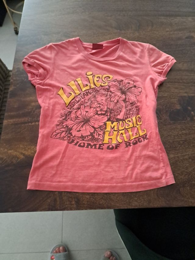 Camiseta Levi's roja- Talla S