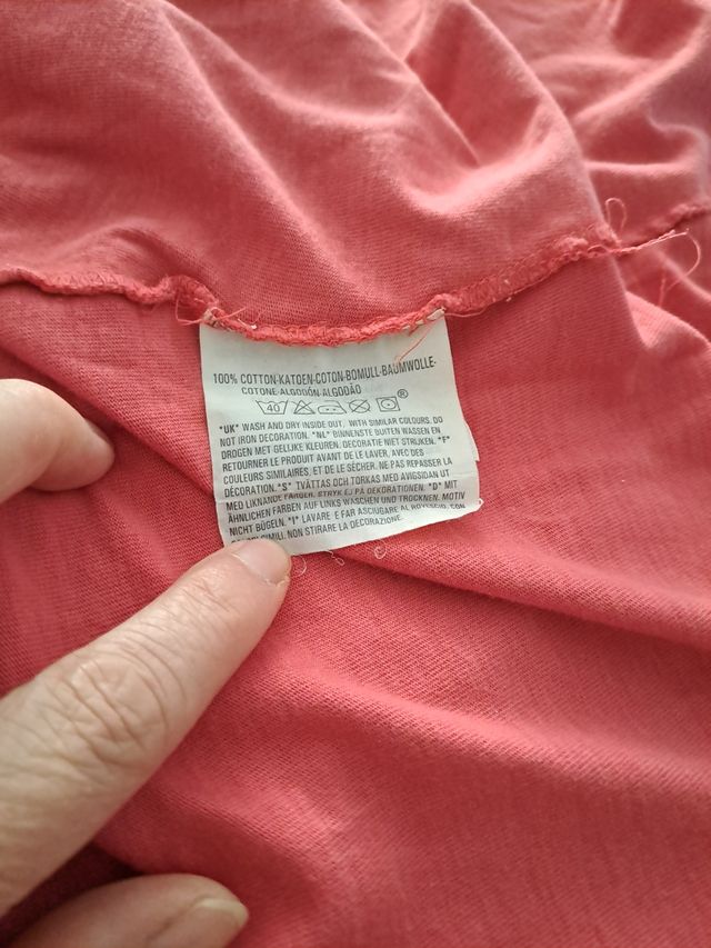 Camiseta Levi's roja- Talla S