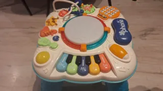 Mesa actividades bebé. +18 meses