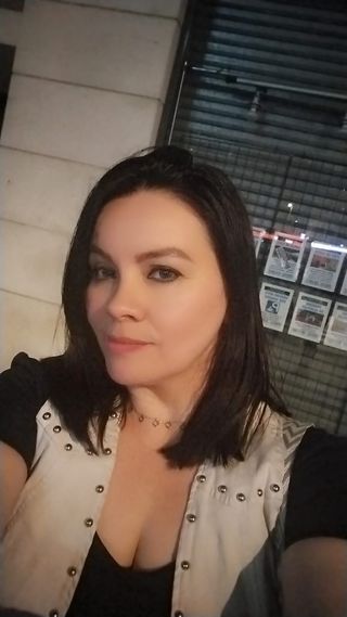 Cuidadora de abuelos , niños y limpieza