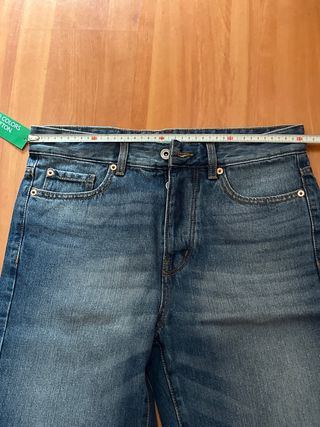 Bermudas Benetton - Vaqueros Cortos.