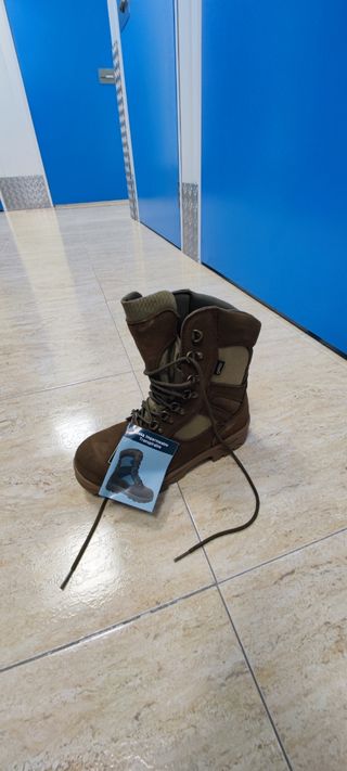 Botas montaña tácticas