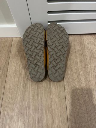 Sandalias Yokono amarillas - nº 38