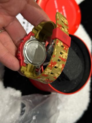 G-Shock DW-5600SMB-4DR Mario Bros