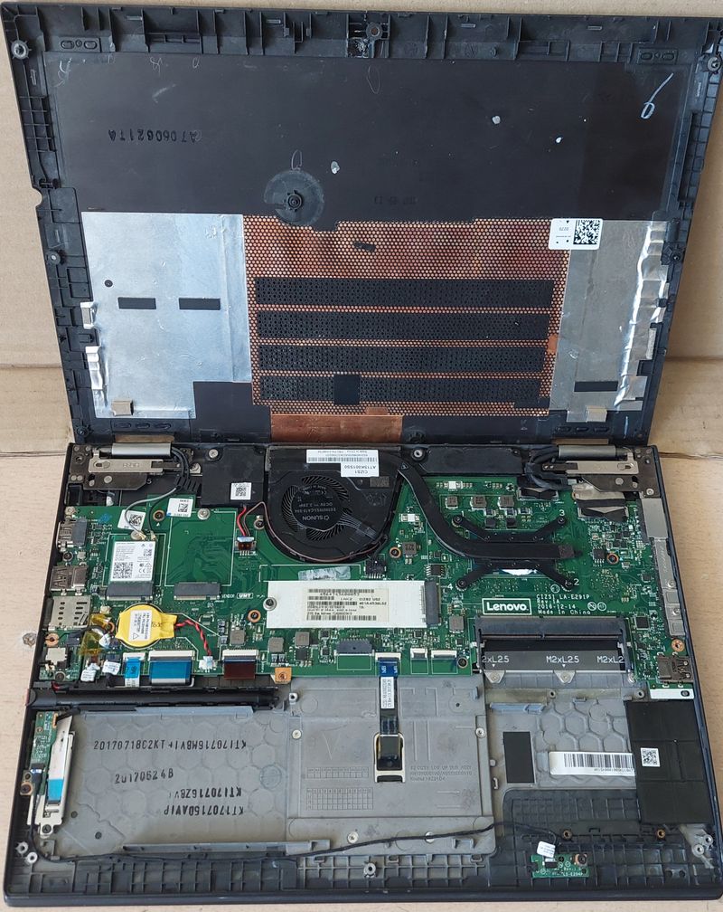 Lenovo ThinkPad Yoga 370 tactil i5-7200U averiado afbeelding 2