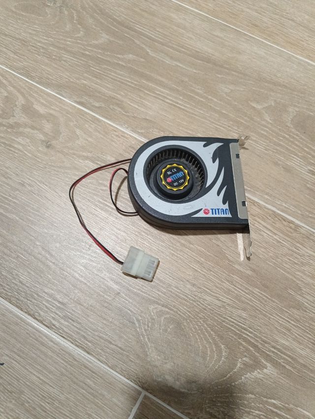 Ventilador TITAN para gráfica