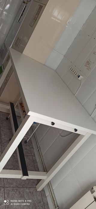 Mesa alta Ikea de madera