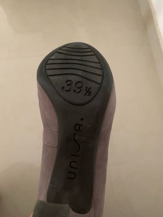 Zapatos Unisa tacón medio