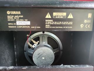 Amplificador Yamaha GA-15