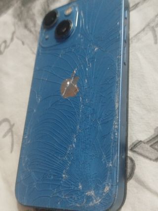 iPhone 13 mini blu corto circuito solo para piezas