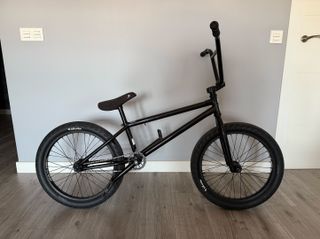 Bicicleta BMX Tall Order