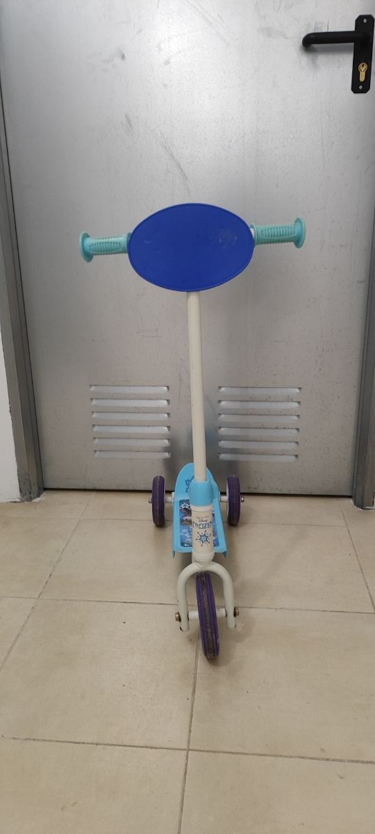 Patinete y moto infantil
